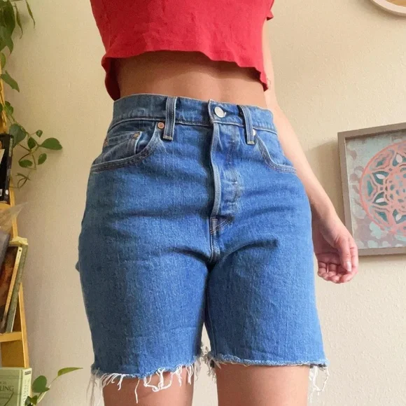 levi’s 501 denim shorts 💙 - Picture 5 of 5